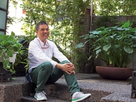 嚴長壽接班人投身教職十年有成 飯店業鮮師蘇國垚：沒有奧客，只有難處理的客人