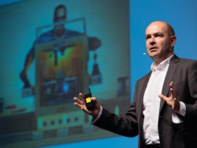 趨勢大師來台指引 3D列印應在中學扎根 克里斯安德森：要創新就不怕犯錯