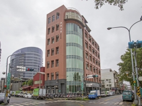 驗出瘦肉精 兩年被罰四十四次的肉品進口龍頭 樹森周明昭年營收五十億王國揭密