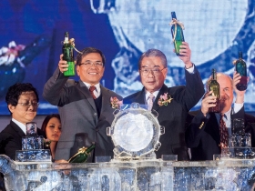 國際熱錢轉往東北亞 資金匯入推升新台幣 指數挑戰新高 鎖定外資投信概念股