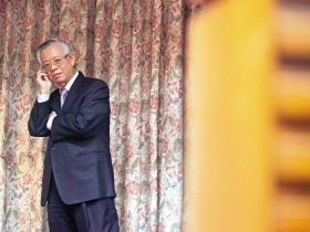 彭准南  玩一場自得其樂的阻升秀