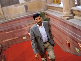 「烏鴉經濟學家」出掌印度央行總裁 拉詹擋得住亞洲金融風暴的第一張骨牌？