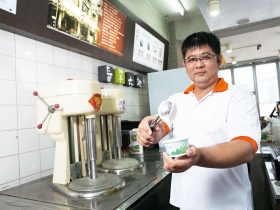 與現實拔河》不再坐等南橫的過路財 中生代奮起 找到新出路