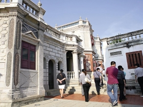 受惠陸客商機  金門店面每坪站上百萬