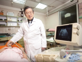 被告兩次  婦科名醫念法律求自保