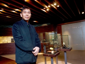 胡焱榮的翡翠人生