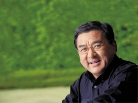 耳順之年帶領潤泰攀上高峰 尹衍樑 