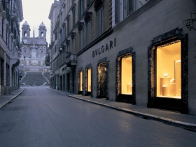 寶格麗跨越125年的彩色狂想曲