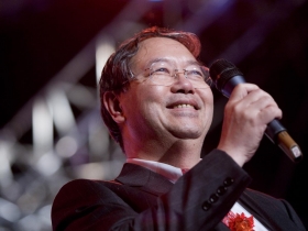 夢想家林百里背後的實踐者