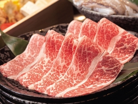 冷天圍爐  分享一室幸福