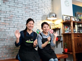 糖果店提供舞台 身心障礙孩子揮灑藝術盛宴 慢飛天使 勇敢展翅的夢工廠