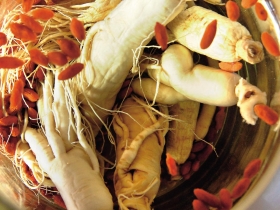 藥酒也是藥  進補過頭反引發中風