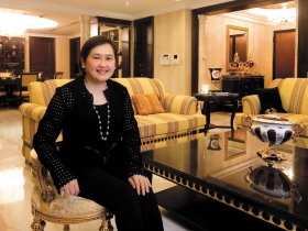陳秀桂　女教師晉身頂級豪宅主人