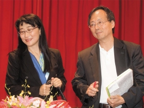 大股東吃定小股東內幕