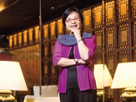 餐飲服務天后  把自己當精品打造