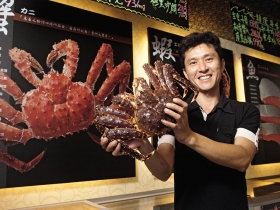 四十歲失業男  徹底發揮網路宅經濟威力