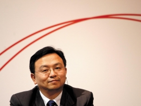 從顛峰墜落的中國首富  王傳福