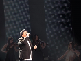 林育羣  微弱的星光燦爛全世界