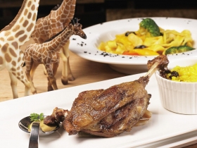 明星最愛  環保空間佐以小農食材