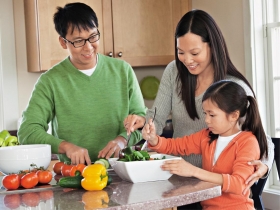醬油、粉圓、牛樟芝陷入「毒」風暴 不靠健康食品 均衡飲食才是養身王道