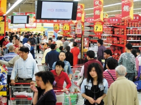 所得提高  潤泰全、藍天出頭天