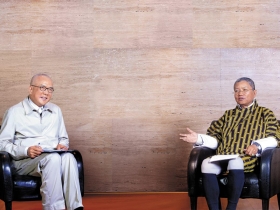 誠品董事長吳清友與不丹前總理的心靈對談 幸福不在捨棄物質 而在求取平衡