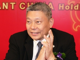 旺旺蔡衍明   媒體豪賭的兩大挑戰