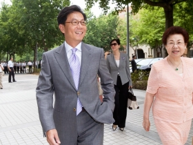 蔡明忠買下ING安泰人壽　38小時談判內幕