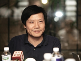 一場夾擊宏達電、華碩的零利革命