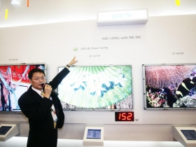 跌破淨值  面板股中長期買點浮現