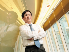 抗鴻  陳瑞聰卯勁、宣建生消極