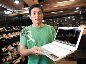 葉君璋長抱興農 退休領百萬股息