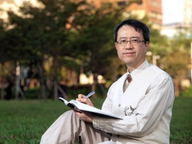 小工程師從賠光本錢到財富自由