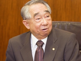 張榮發密謀8000天