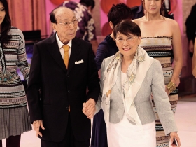 股王、殼王與私募聯手打了場好球