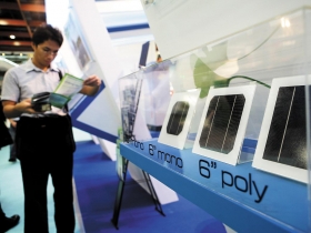 ＬＥＤ光芒黯淡  太陽能火力旺