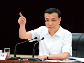 李克強辣手「斷銀根」 適逢美國ＱＥ退場  中國能否挺得住雙風暴夾擊？