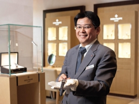 擅長突破心防  培養死忠金字塔客戶