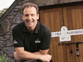 格蘭菲迪 威士忌融入熱帶風情熱鬧登台