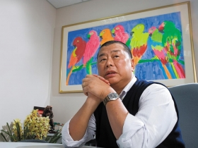 黎智英：丁雄泉，就代表藝術