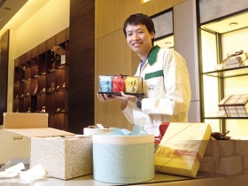 郭元益  從沿街叫賣到喜餅龍頭