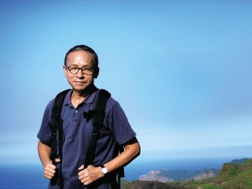 穿梭水金九  寫一頁戀戀山城