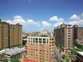 「空姐村」加持國門第一站買盤穩定