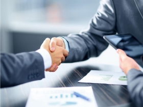 企業「雙向溝通」挽救投資人信心