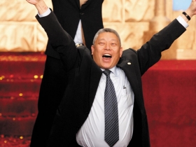 闖入媒體叢林的旺旺小子 蔡衍明