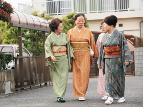 日美老人靠反向抵押贏回發球權