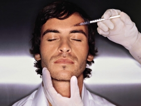 大老闆瘋微整形 整理門面當年輕老爸