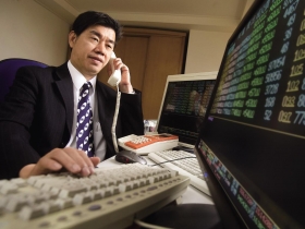 周欽仕波段作空  20萬變3000萬