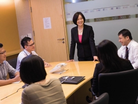 搶救無望世代》四十歲，你憑什麼留下來？