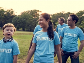 慈善團體運用新商業策略謀生